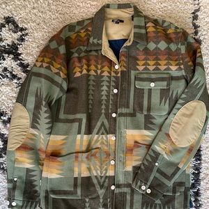 Authentic Levi’s mountain jacket - Sz M - $65